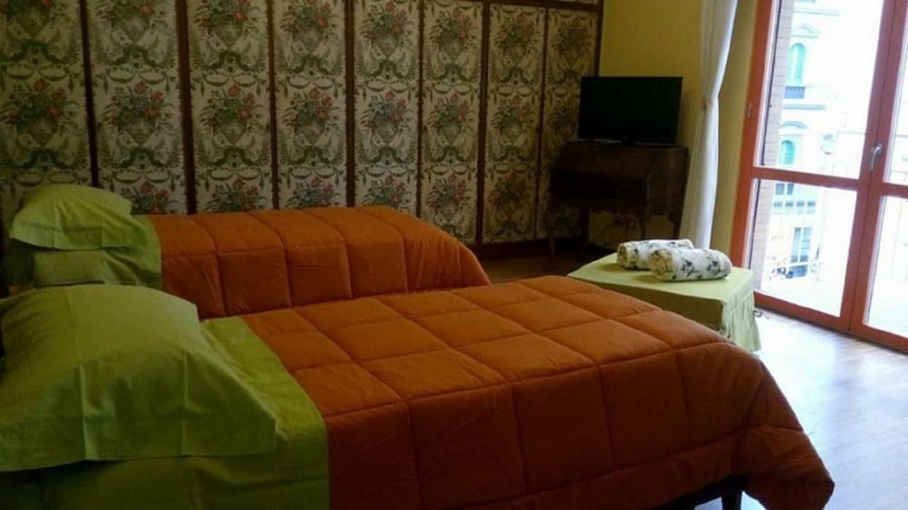 Apartamento Benvenuti A Casa Incerpi Montecatini Terme Exterior foto